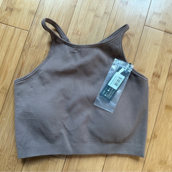 LSKD Minimal Seamless Cropped Rib Tank in Deep Taupe - Picture 2 of 4